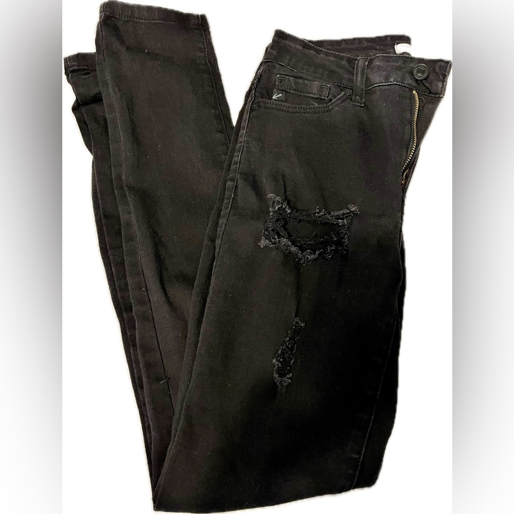 KanCan Ripped Skinny Jeans